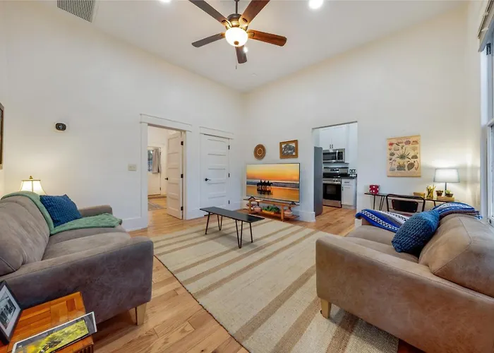 Historic Duplex, Near 4th And Congress, 1 Bedroom 1 Ba Tucson