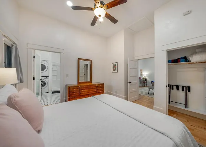 Historic Duplex, Near 4th And Congress, 1 Bedroom 1 Ba Сasa de vacaciones Tucson